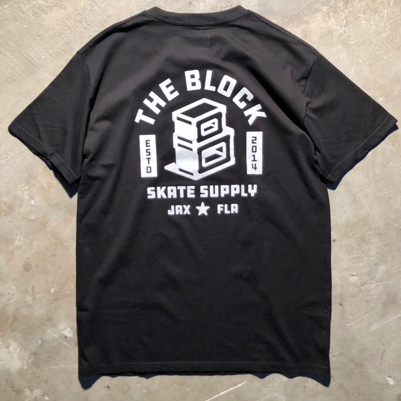 Block – Roots Logo Tee – Black – White Extra small