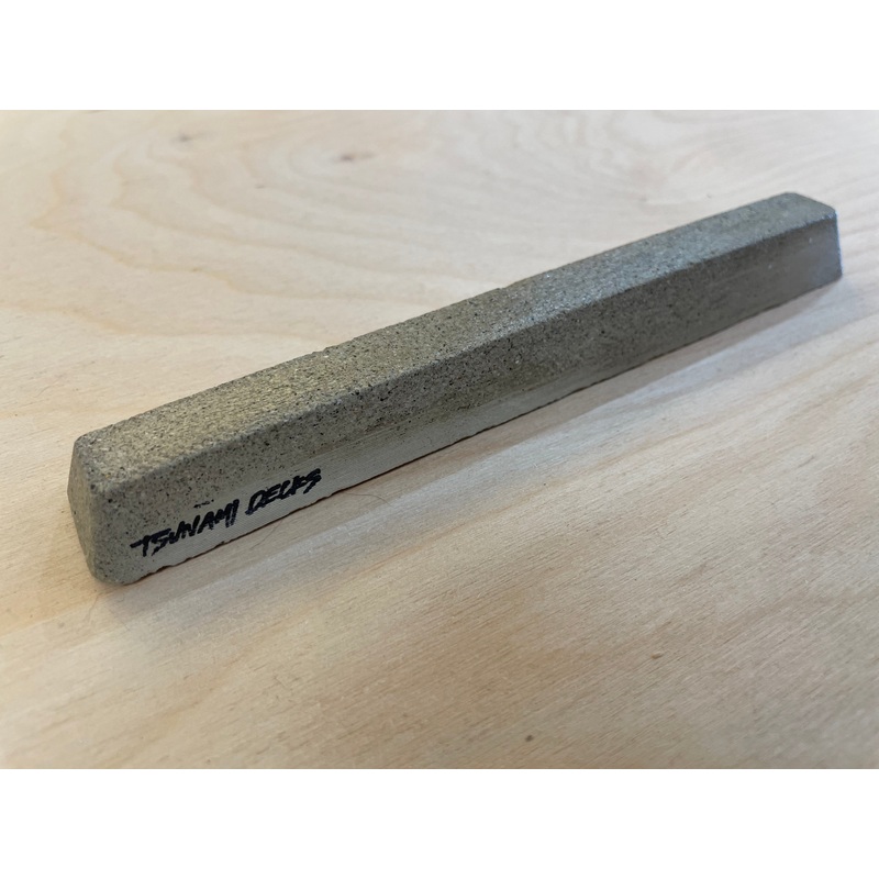 Tsunami Fingerboard Parking Block – Raw