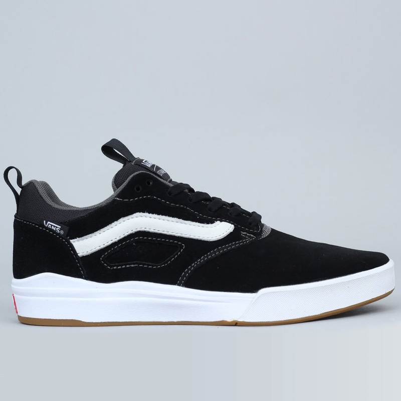 Vans Ultrarange Pro Shoes Black / White UK10