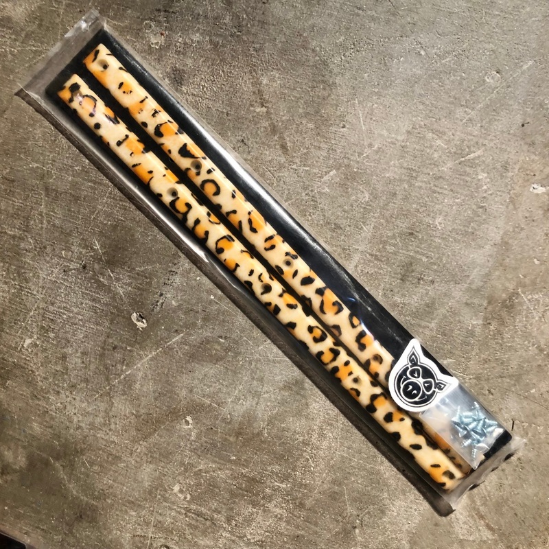 Pig Wheels – Slider Rails – Leopard Print