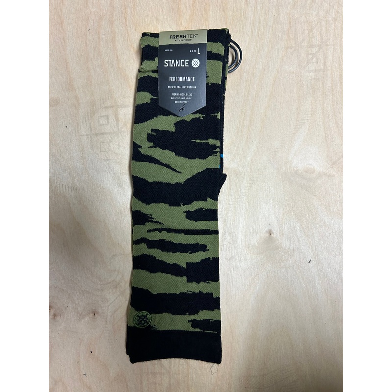 CREEKY MEADOW UL WOOL SNOW – BLACK LARGE