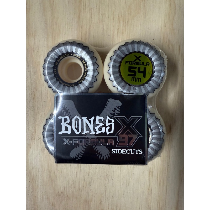 BONES WHEELS X-Formula 54 V5 97A
