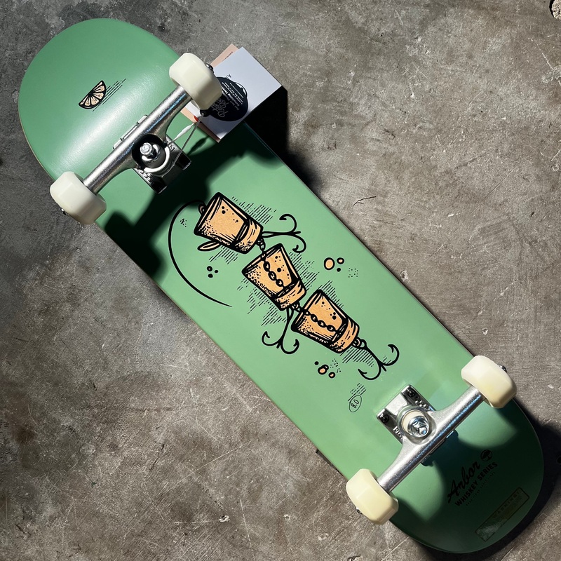 Arbor Skateboards – Whiskey Upcycle Street Complete – 8.0″ Green