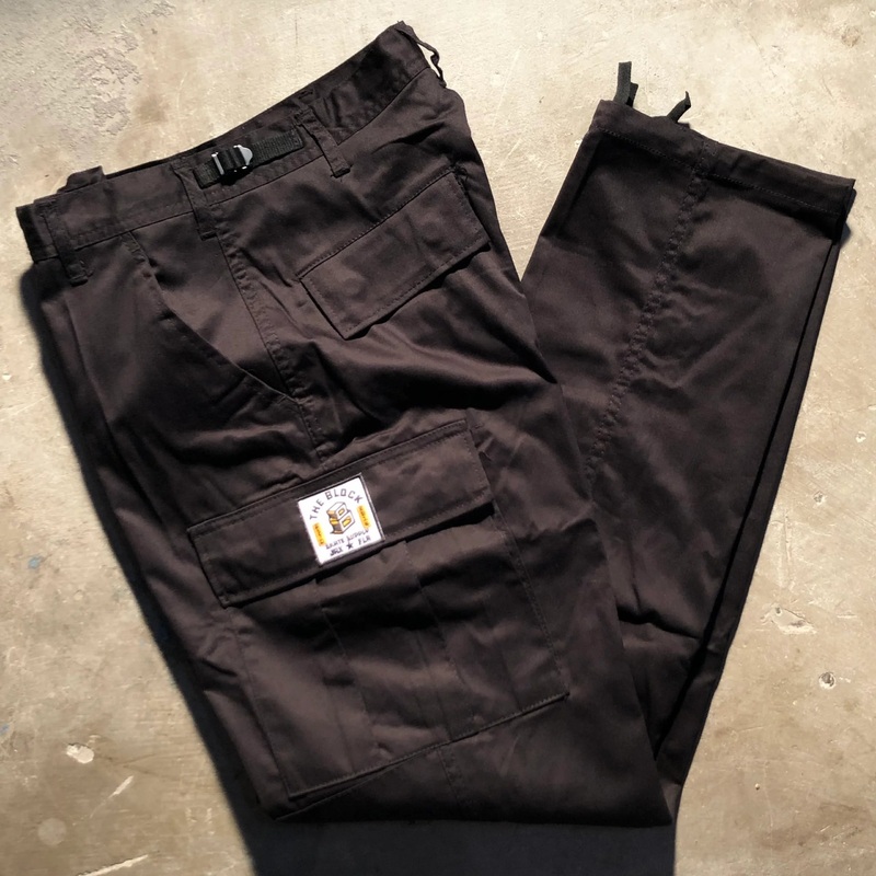 Block – Roots Logo Cargo Pants – Black Sm – 27″-31″