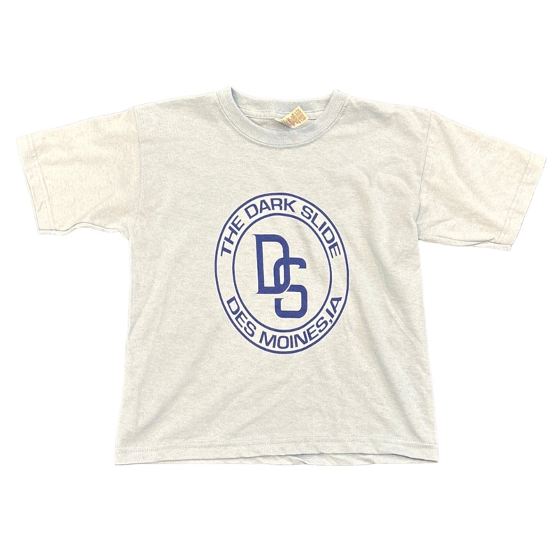 THE DARK SLIDE “DES MOINES” YOUTH T-SHIRT XS Light Blue