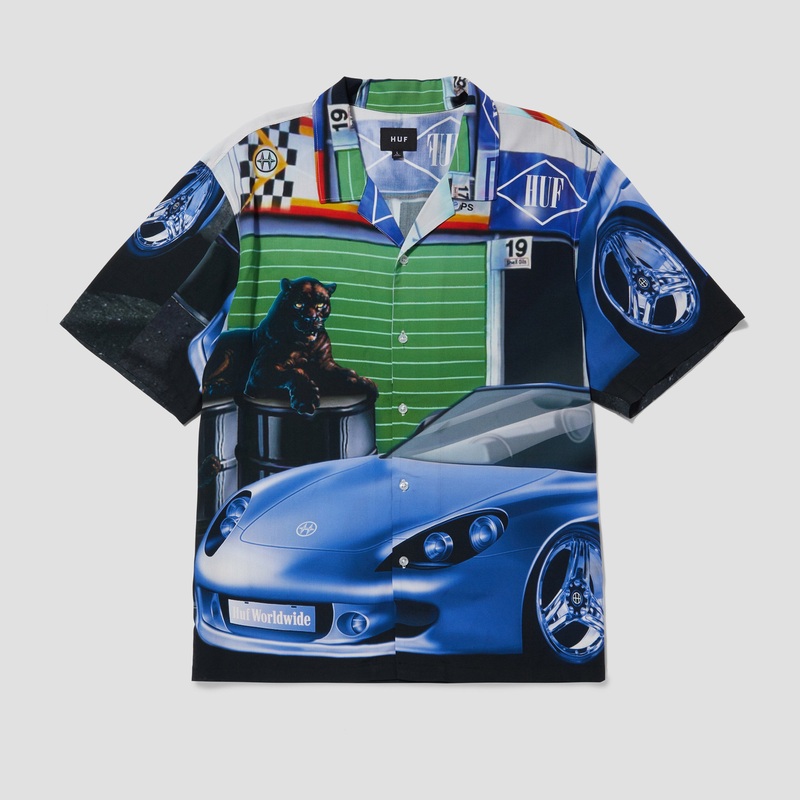 Huf Trophy Shortsleeve Resort Shirt Small