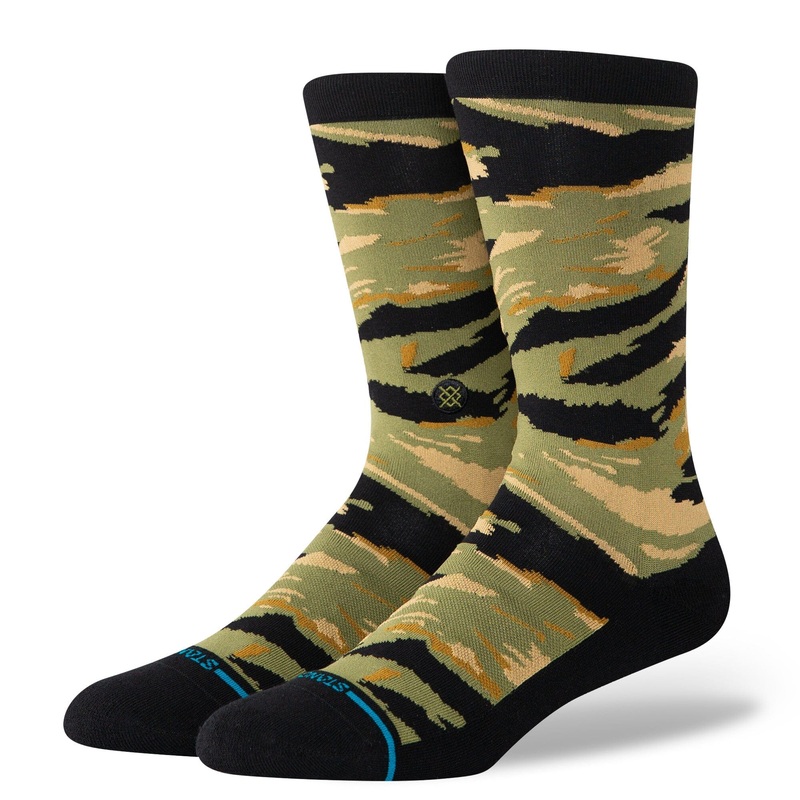Stance Fade Away Crew Sock Camo M :: Men 6-8.5 / Women 8-10.5