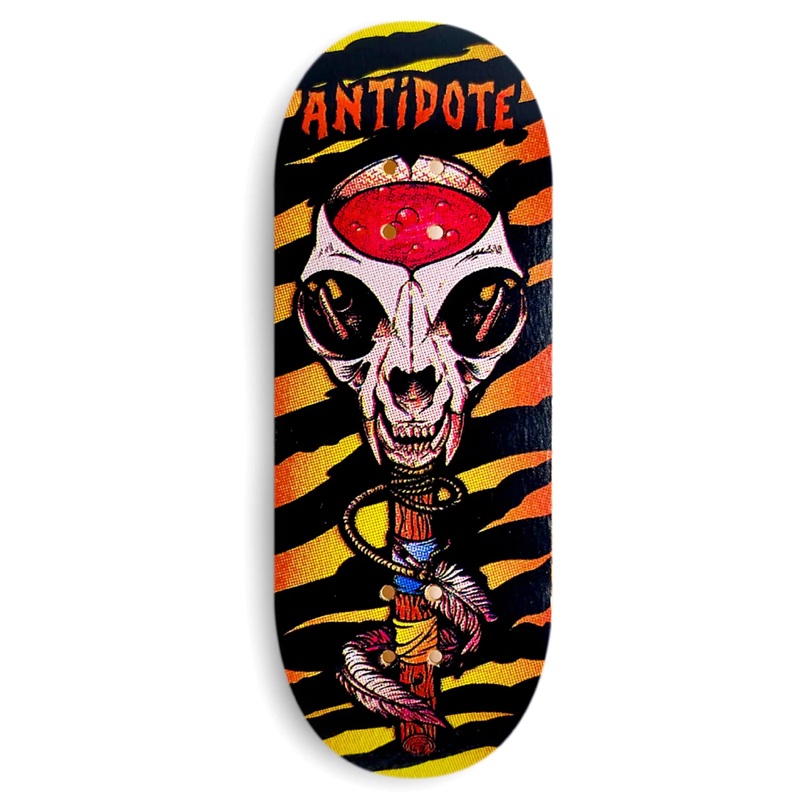 Antidote Cat Skull Fingerboard Deck 34mm Regular Dose (Medium High)