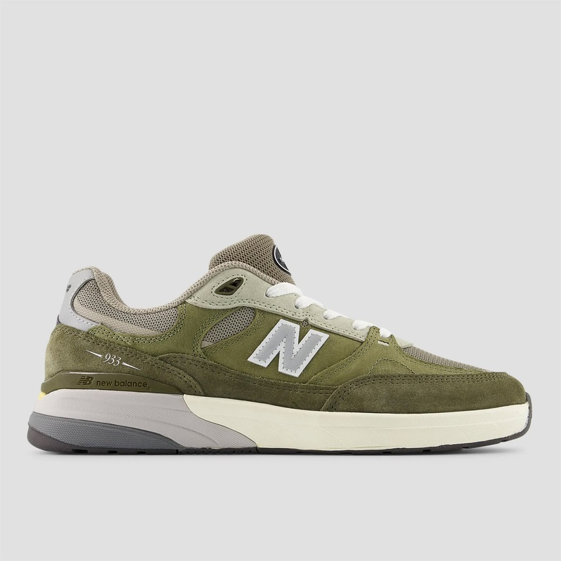 New Balance Andrew Reynolds 933 Skate Shoes Olivine / Dark Olivine UK6