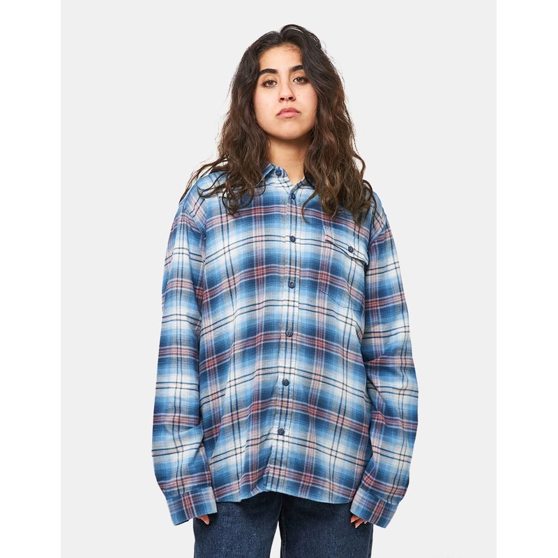 Patagonia Womens LS Fjord Oversized Flannel Shirt – Bad Ombre/Blue