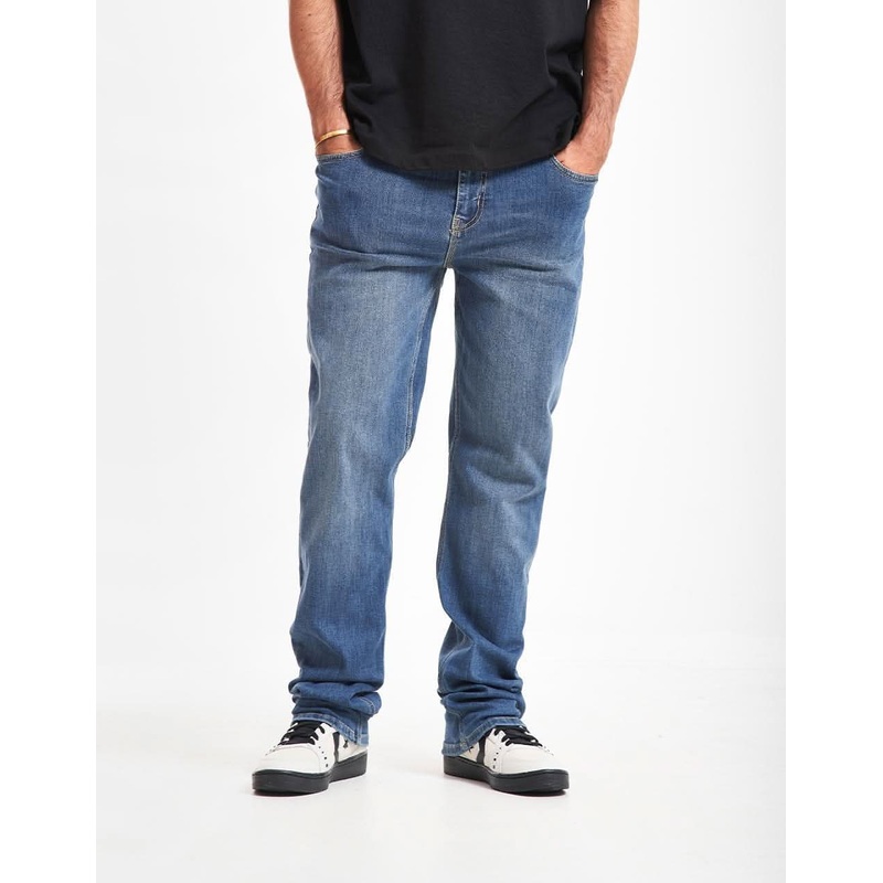 Route One Relaxed Denim Jeans – Washed Blue