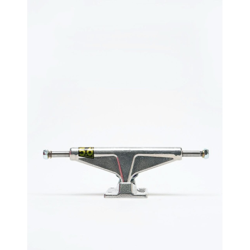 Venture 5.6 High Skateboard Trucks (Pair)