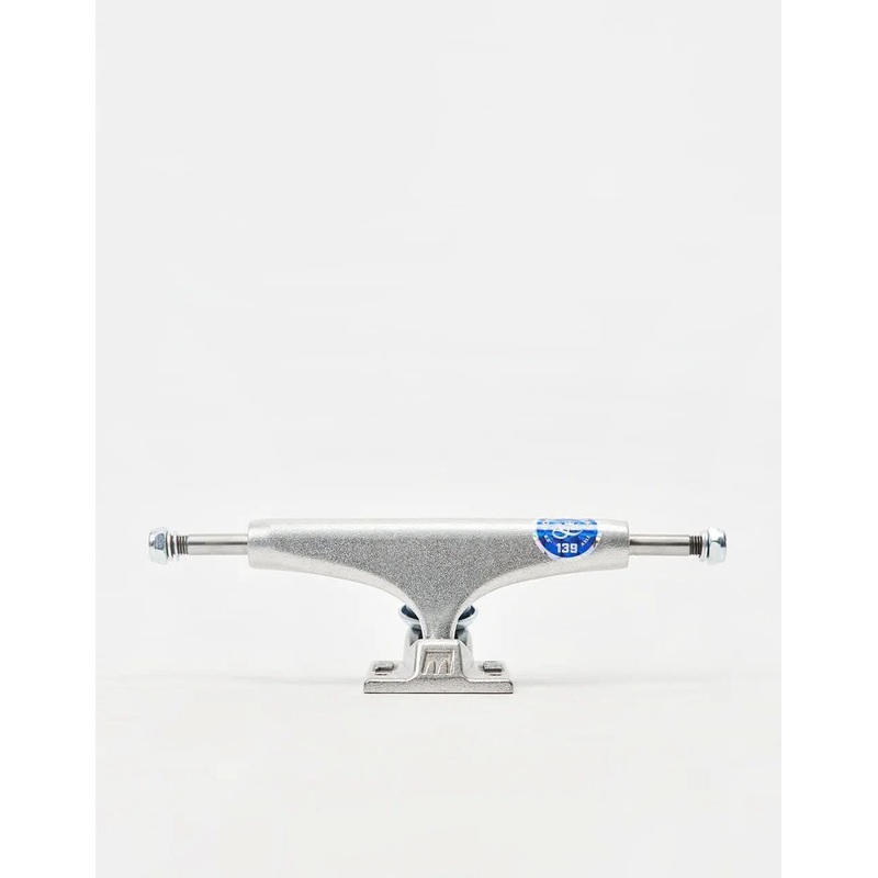 Royal RF 139 Standard Skateboard Trucks (Pair)