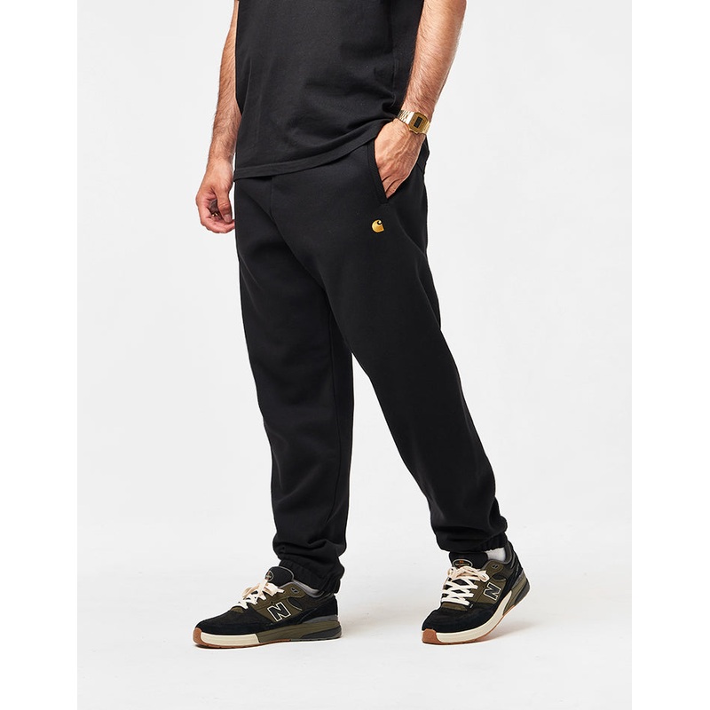 Carhartt WIP Chase Sweat Pant – Black/Gold