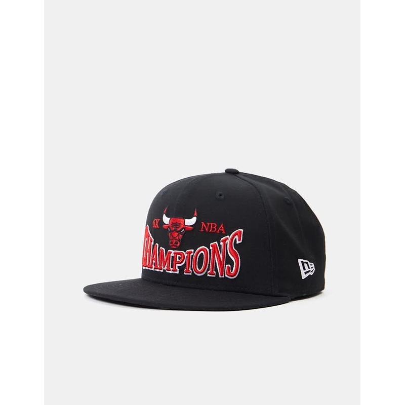 New Era 9Fifty Chicago Bulls Patch  Cap – Black/Faded Red
