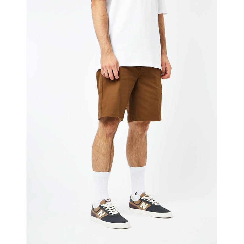 Brixton Choice 19″ Chino Shorts – Dark Earth