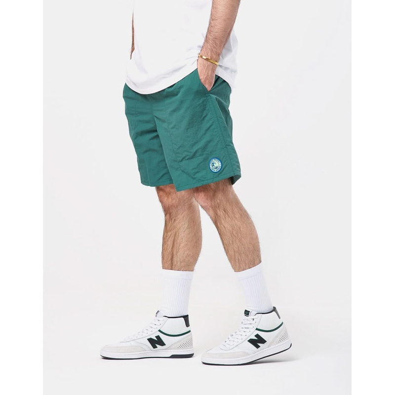 Patagonia Baggies 7″ Shorts – GPIW Crest: Conifer Green