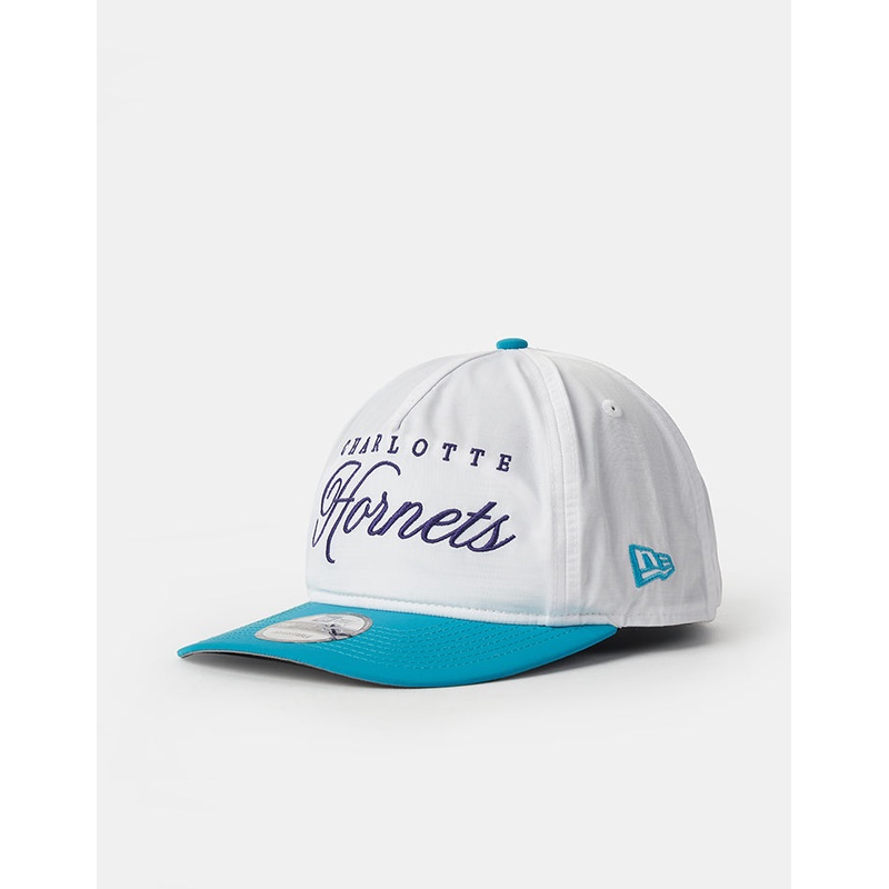 New Era Charlotte Hornets NBA Draft Golfer Strapback Cap – White/Teal