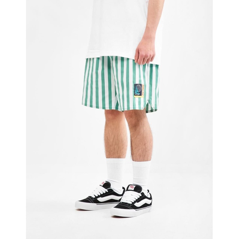 Picture Fish 17″ Shorts – Lines Green Print