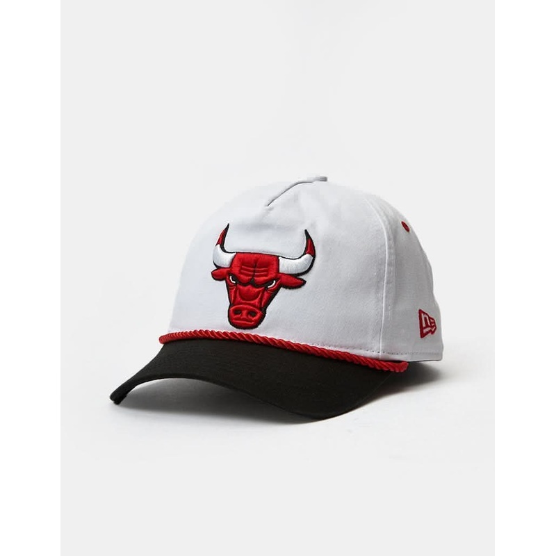 New Era NBA Chicago Bulls Washed Golfer Cap – White/Black