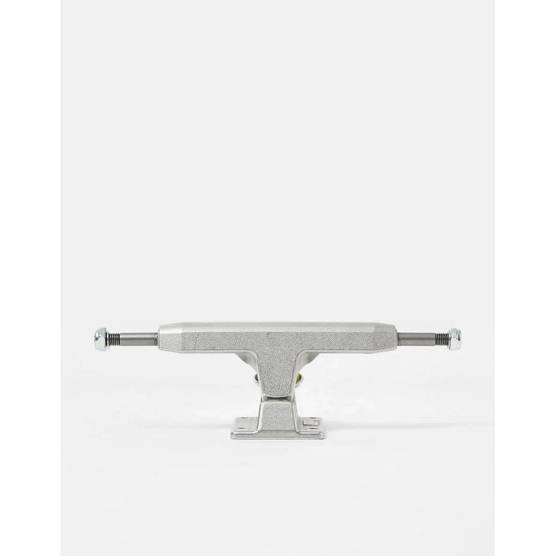 Lurpiv Hollow High Skateboard Trucks – Polished (Pair)