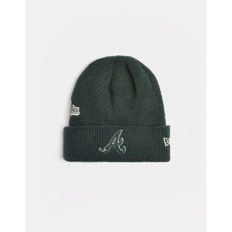 New Era Atlanta Braves World Series Patch Beanie – Dark Green