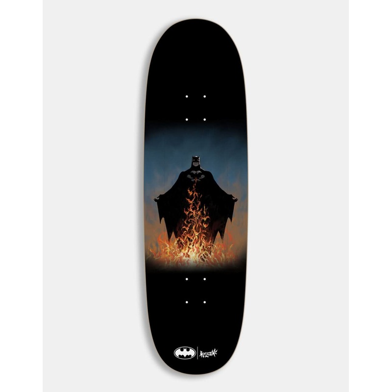 Welcome x Batman Bat Flames on Boline 2.0 Skateboard Deck – 9.5″