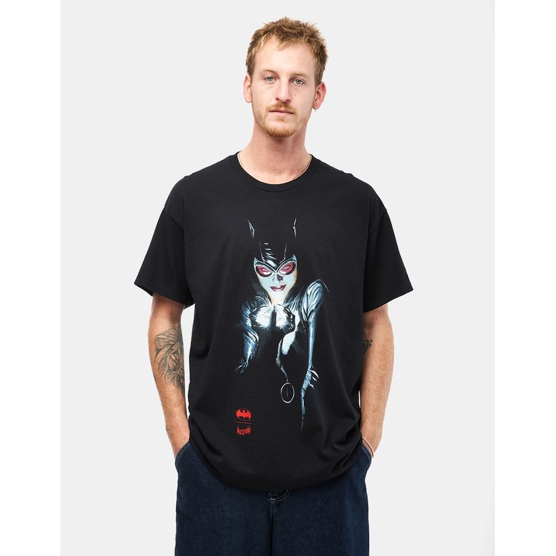Welcome x Batman Selina T-Shirt – Black
