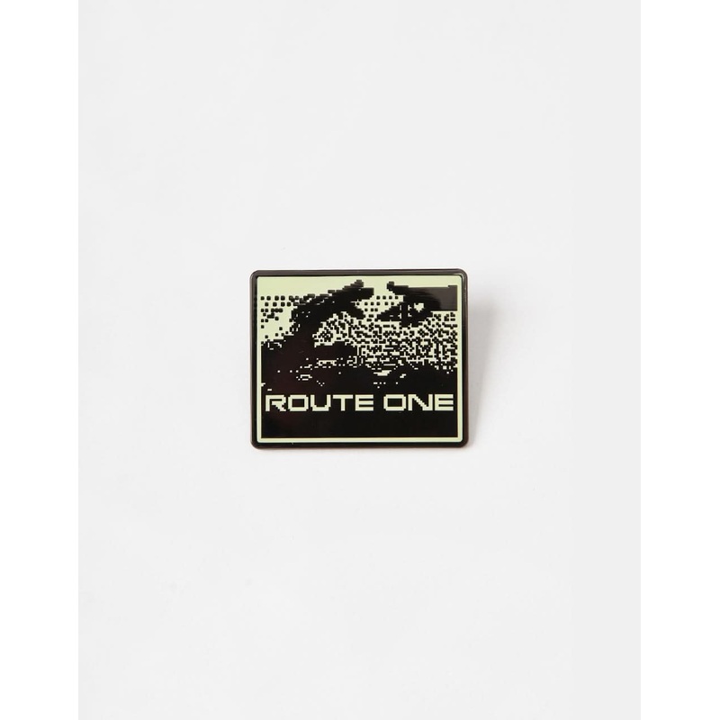 Route One Connected Pin – Nickel
