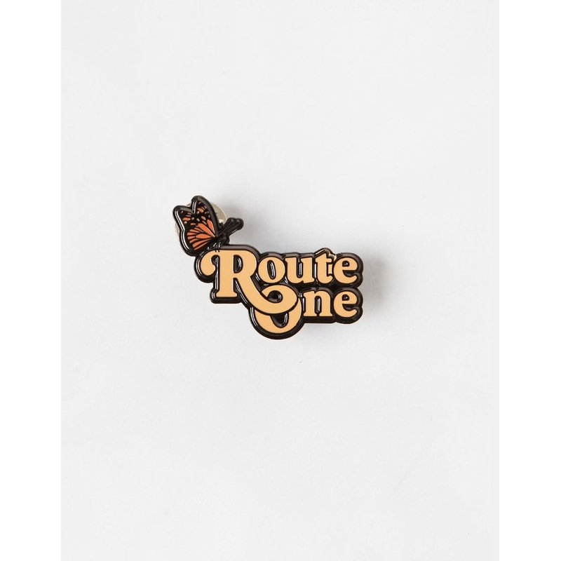 Route One Flutter Pin – Nickel
