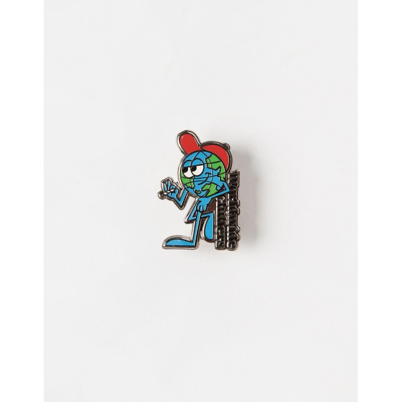 Route One Worldwise Chillers Pin – Nickel