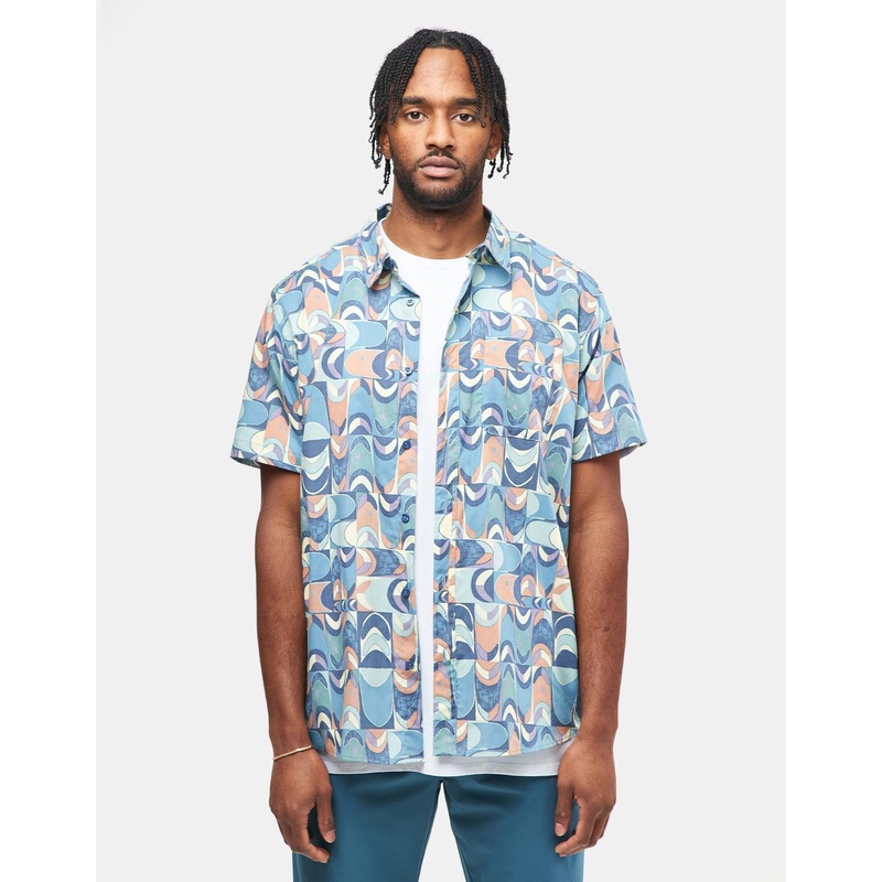 Patagonia Go To S/S Shirt – Swallowtail Geo: Still Blue
